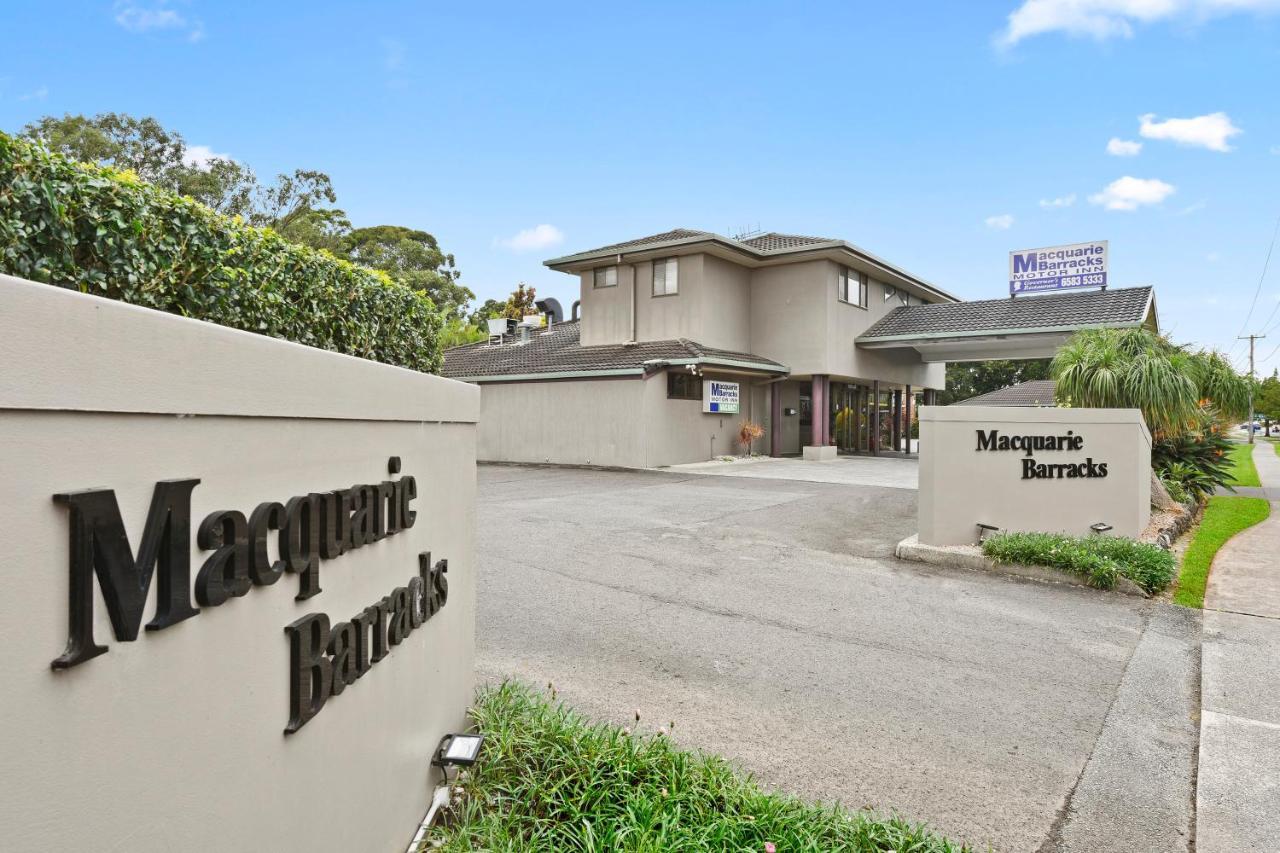 Macquarie Barracks Motor Inn Порт-Маккуори Экстерьер фото